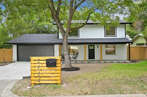 $699,000 - 5Br/3Ba -  for Sale in University Hills Sec 01, Austin