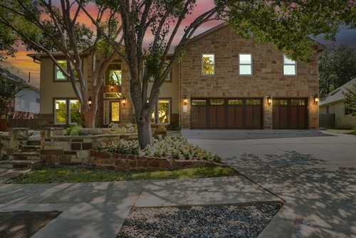 $1,500,000 - 6Br/9Ba -  for Sale in Vista Oaks Sec 03 B, Round Rock