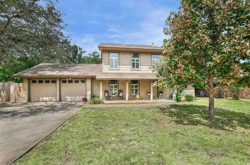 $585,000 - 4Br/2Ba -  for Sale in Barrington Oaks Sec 02, Austin