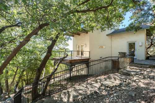 $1,150,000 - 2Br/3Ba -  for Sale in Scenic View West Sec 04, Austin