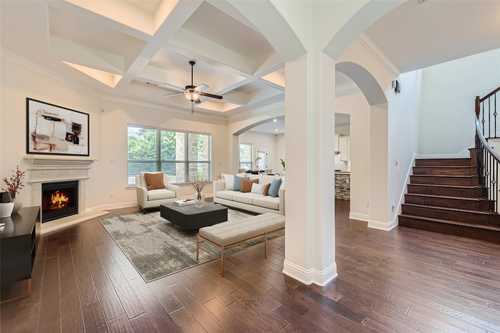 $1,180,000 - 5Br/5Ba -  for Sale in Rough Hollow, Austin