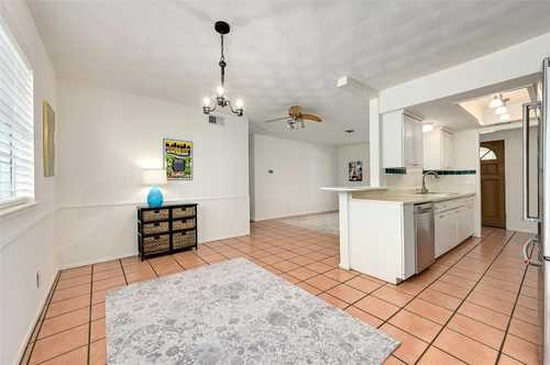 $437,500 - 3Br/2Ba -  for Sale in Northtowne Sec 01, Austin