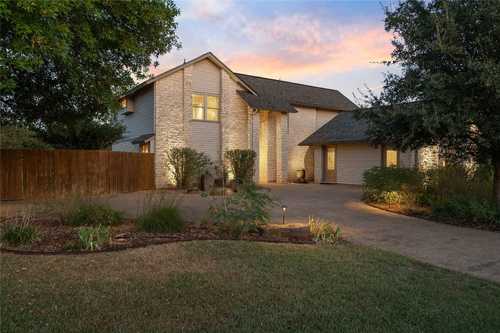 $799,000 - 4Br/3Ba -  for Sale in Southland Oaks Sec 02, Austin