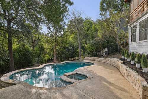 $1,500,000 - 3Br/4Ba -  for Sale in Shinoak Valley Sec 02, Austin