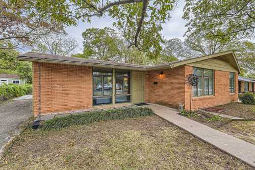 $475,000 - 4Br/3Ba -  for Sale in Delwood 04 Sec B, Austin