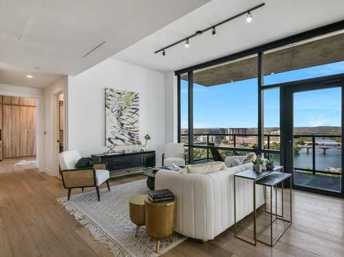 $1,525,000 - 2Br/2Ba -  for Sale in 70 Rainey, Austin