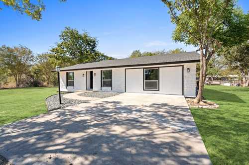 $449,000 - 4Br/2Ba -  for Sale in Pilot Knob Acres, Austin