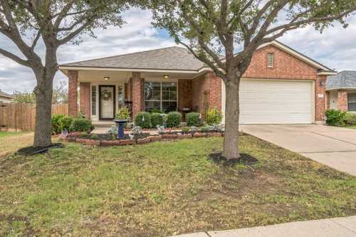 $355,000 - 4Br/2Ba -  for Sale in Settlers Crossing Sec 02, Round Rock