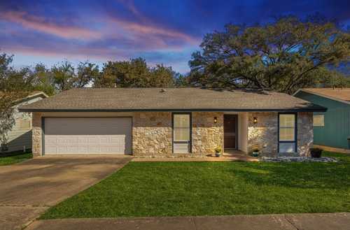 $425,000 - 3Br/2Ba -  for Sale in Southampton Sec 01, Austin