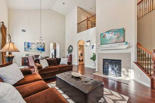 $575,000 - 3Br/3Ba -  for Sale in Sierra Vista Amd, Austin