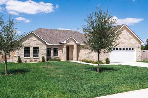 $338,500 - 3Br/2Ba -  for Sale in M5 Subdivision, Smithville