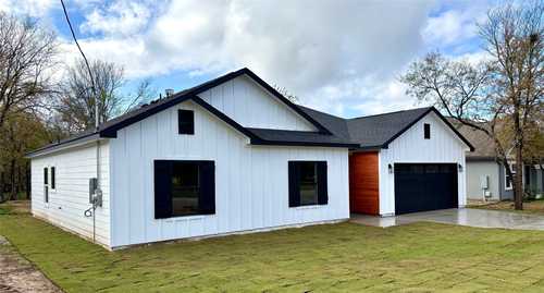 $354,900 - 3Br/2Ba -  for Sale in Tahitian Village Unit 5, Bastrop