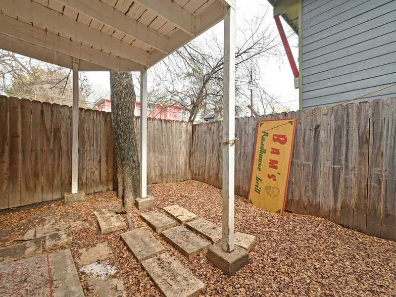 $220,000 - 1Br/1Ba -  for Sale in West Campus Cottages Condo The, Austin