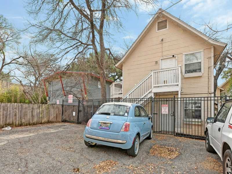 $220,000 - 1Br/1Ba -  for Sale in West Campus Cottages Condo The, Austin