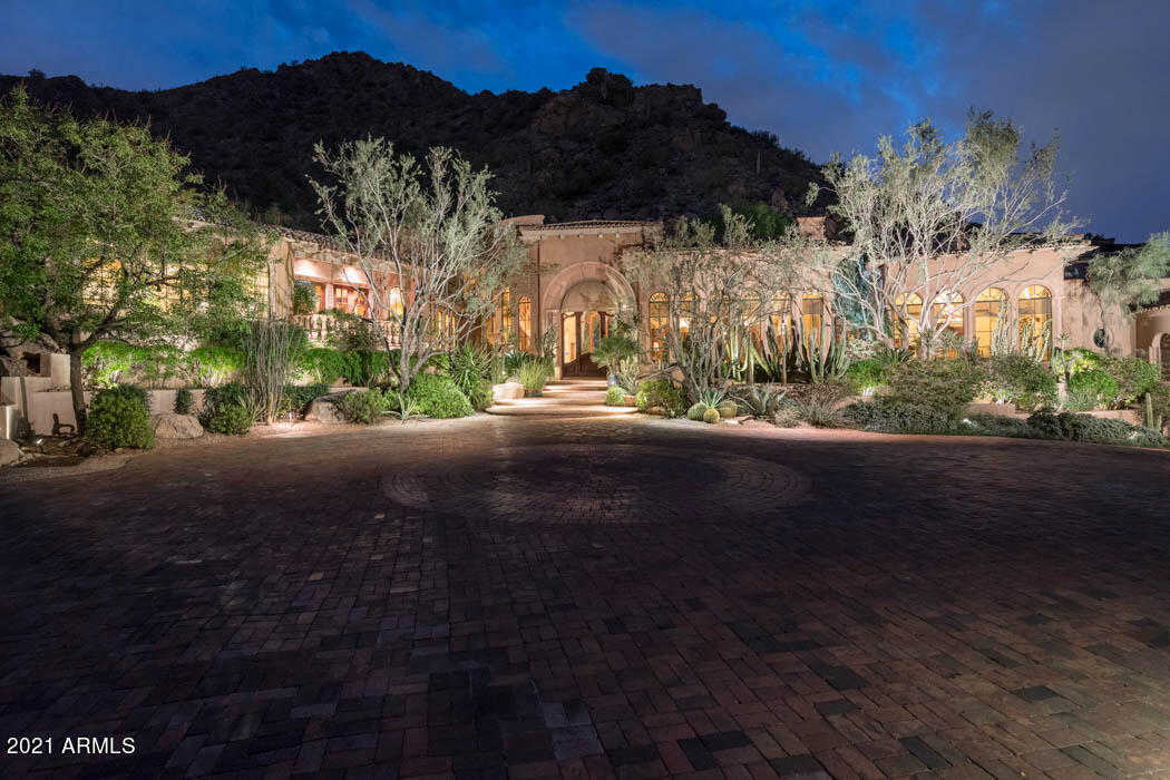 $10,000,000 - 5Br/6Ba - Home for Sale in Camel Dale Properties, Paradise Valley