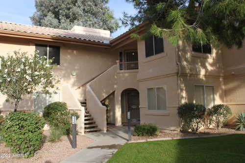 $443,900 - 2Br/2Ba -  for Sale in Villages Five Phase D, Scottsdale