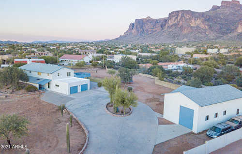 $1,100,000 - 6Br/4Ba - Home for Sale in Meets And Bounds, Apache Junction
