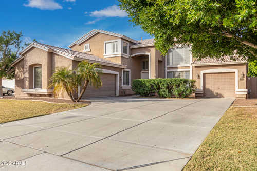 $729,999 - 4Br/3Ba - Home for Sale in Pecos Vistas, Chandler