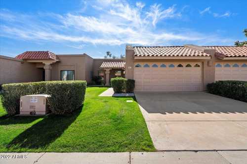 $439,900 - 3Br/2Ba -  for Sale in Scottsdale Vista North Townhomes, Scottsdale