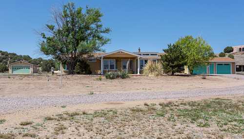 $574,000 - 3Br/2Ba -  for Sale in None, Chino Valley