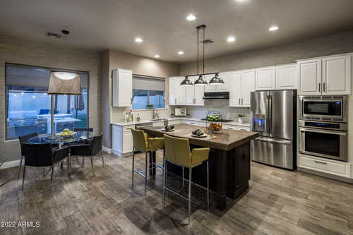 $1,050,000 - 4Br/3Ba - Home for Sale in Aviano, Phoenix