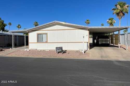 $124,900 - 2Br/2Ba -  for Sale in Holiday Palms Mobile Home Park, Mesa
