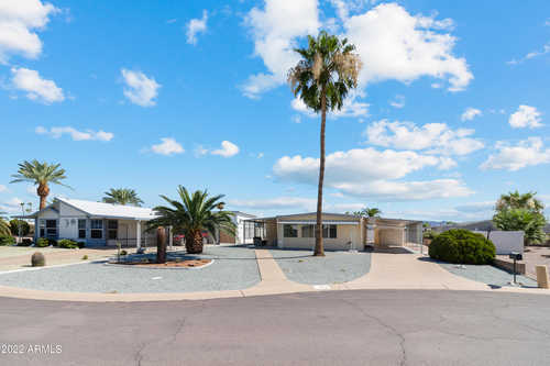 $249,997 - 2Br/2Ba -  for Sale in Mesa East Mobile Home Subdivision, Mesa