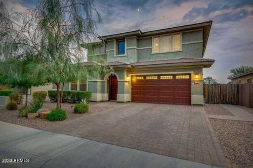$785,000 - 5Br/4Ba - Home for Sale in Residences At Belmonte, Chandler