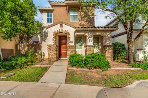 $419,900 - 3Br/3Ba - Home for Sale in Crismon Creek Village, Mesa