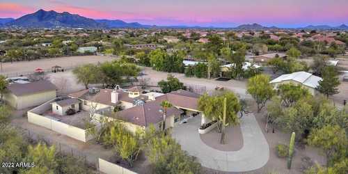 $3,596,000 - 6Br/6Ba - Home for Sale in 5 Acre Horse Ranch In The Middle Of The Action, Cave Creek