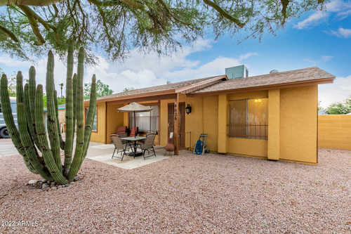 $350,000 - 3Br/1Ba - Home for Sale in Knoell Garden Groves Unit 2, Tempe