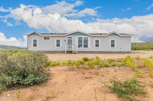 $439,947 - 3Br/2Ba -  for Sale in White Horse Ranch, Dewey