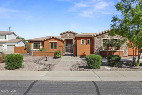 $939,900 - 4Br/3Ba - Home for Sale in Riggs Country Estates, Chandler