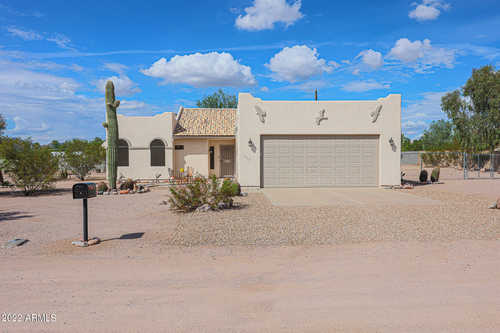 $485,000 - 3Br/2Ba - Home for Sale in S28 T1n R8e, Apache Junction