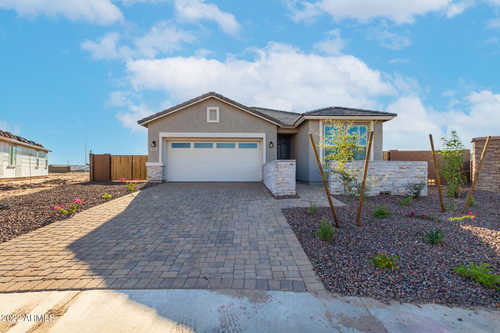 $545,995 - 3Br/3Ba - Home for Sale in Vista Del Verde Phase 3 Replat Amd, Avondale