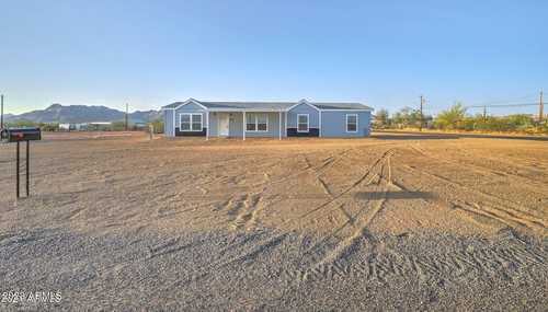 $425,000 - 3Br/2Ba -  for Sale in S17 T1n R8e, Apache Junction