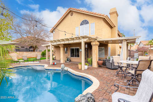 $719,000 - 4Br/3Ba - Home for Sale in Lakepoint At Andersen Springs Lt 1-157 A B D-f I, Chandler