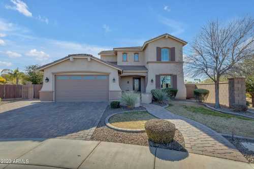 $775,000 - 5Br/3Ba - Home for Sale in Autumn Park, Chandler