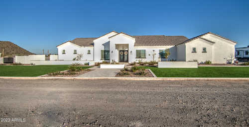 $1,000,000 - 5Br/4Ba - Home for Sale in Chandler Heights Ranches Unit Iii 9-052, Queen Creek