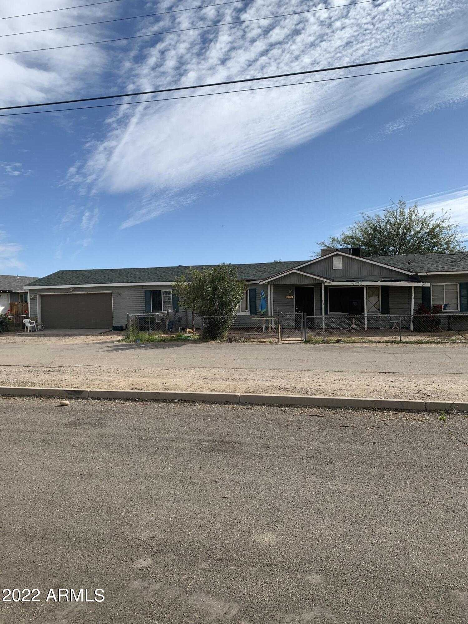 View Phoenix, AZ 85040 property