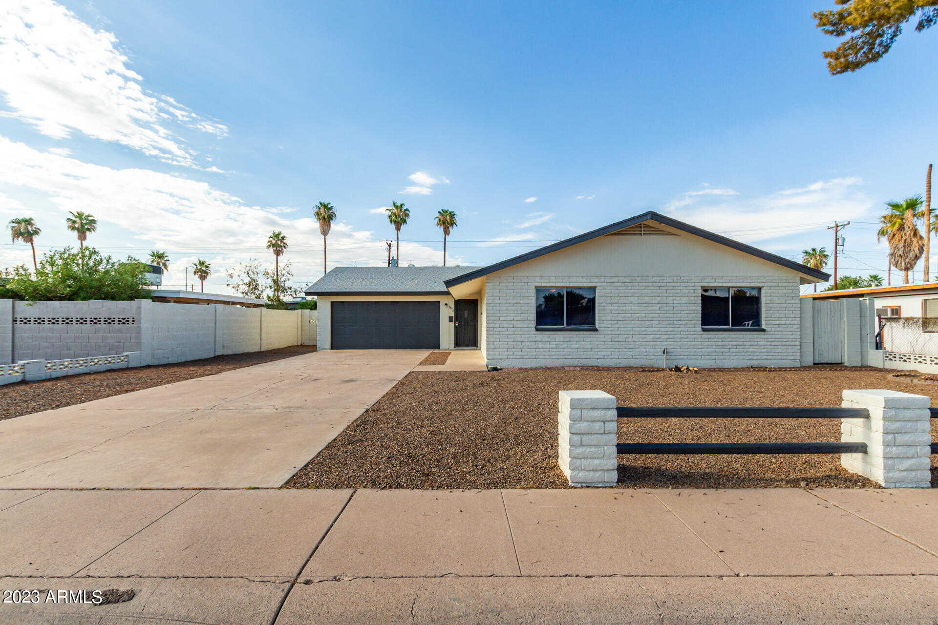 View Phoenix, AZ 85051 house