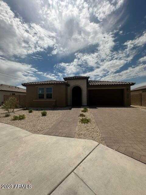 View Tolleson, AZ 85353 house