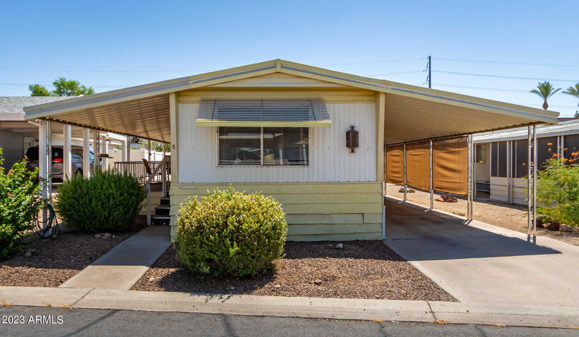 View Glendale, AZ 85304 mobile home