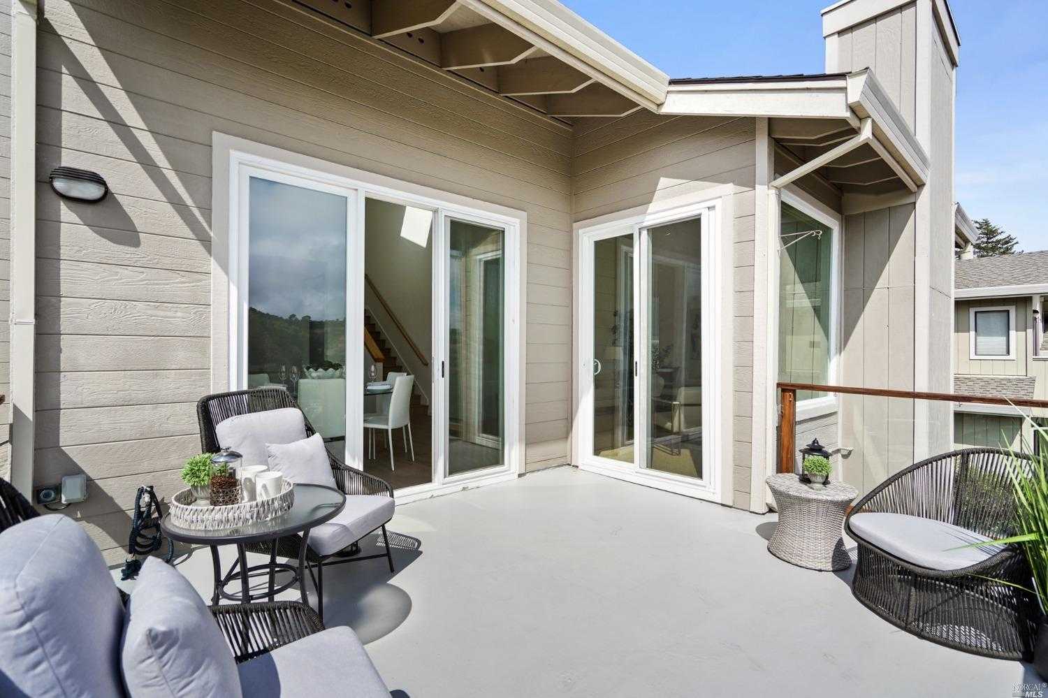 $2,350,000 - 3Br/3Ba -  for Sale in Mill Valley
