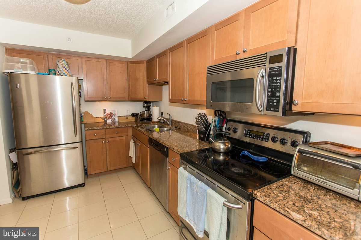 $269,900 - 1Br/1Ba -  for Sale in None Available, Falls Church