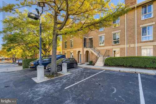 $265,000 - 2Br/2Ba -  for Sale in Otterbein / Federal Hill, Baltimore