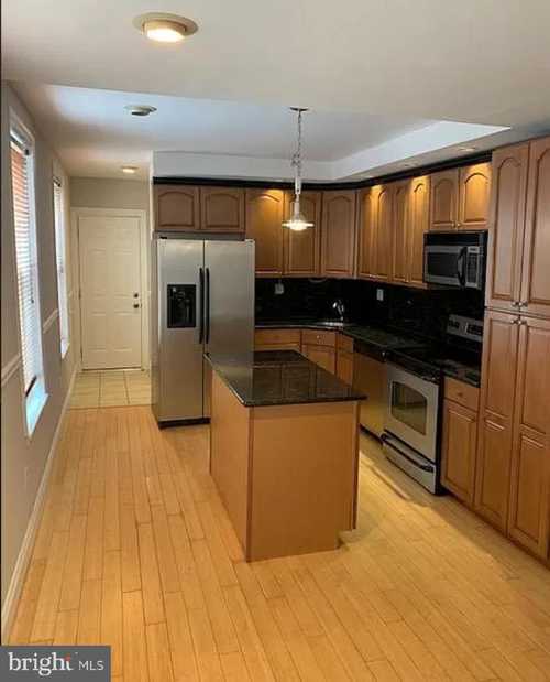 $159,900 - 2Br/2Ba -  for Sale in None Available, Baltimore