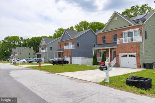 $389,900 - 3Br/3Ba -  for Sale in Bayview Overlook, Dundalk