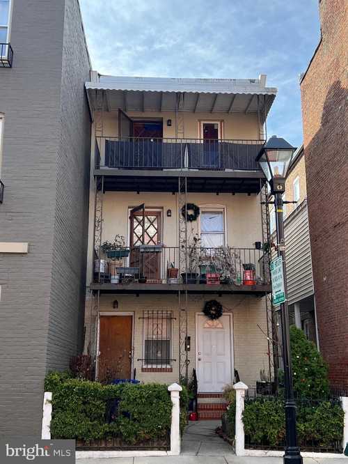 $425,000 - 3Br/3Ba -  for Sale in Little Italy, Baltimore