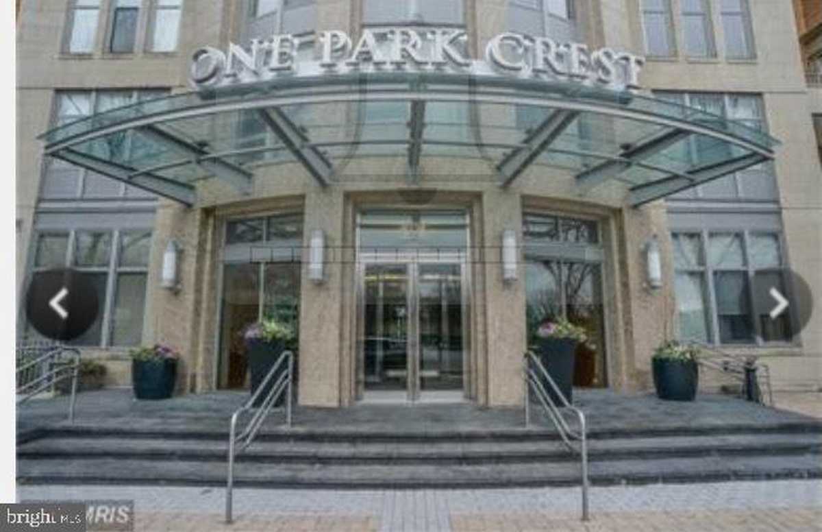 $429,990 - 1Br/1Ba -  for Sale in One Park Crest, Mclean